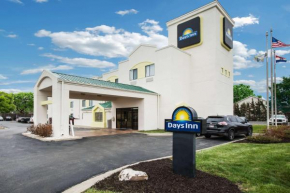 Отель Days Inn by Wyndham Blue Springs  Блу Спрингс